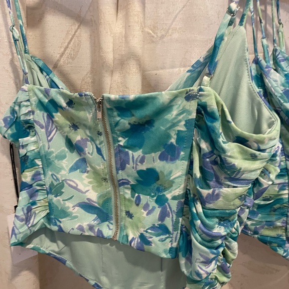 Tippi Cowl Neck Floral Top Blue Teal Floral - Picture 6 of 7